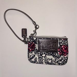 Coach - Poppy Floral Wristlet